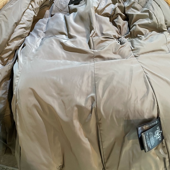 Mackage Akiva winter jacket - Picture 10 of 10